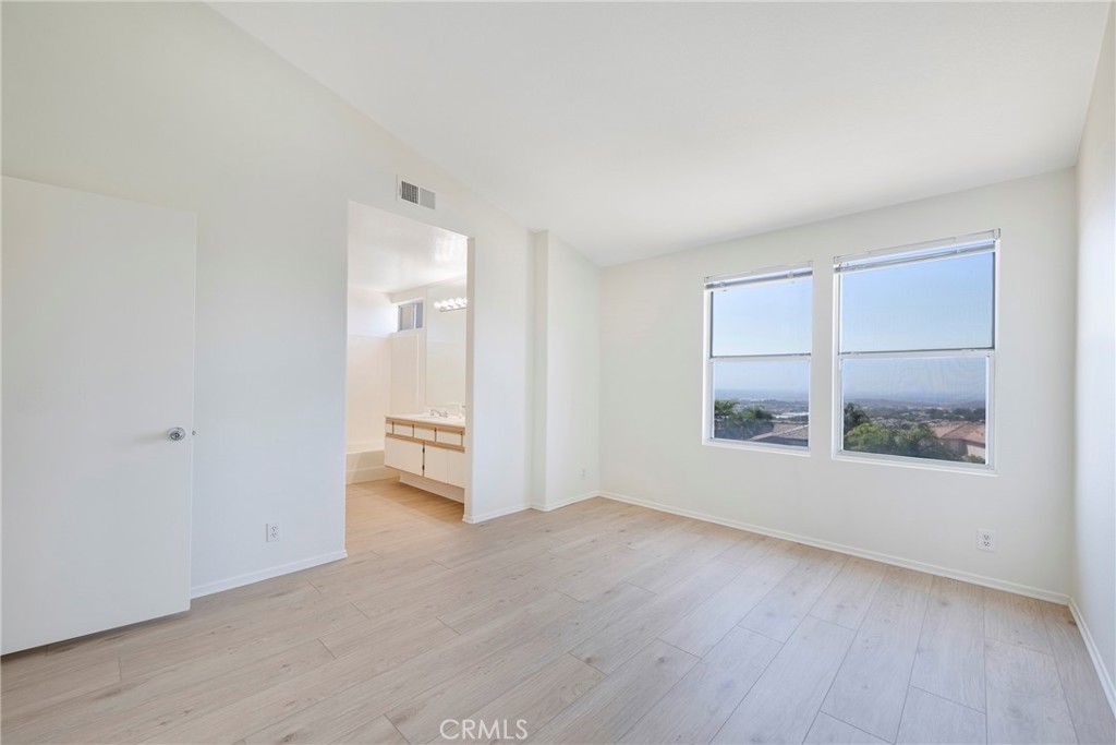 MLS #DW25215624 image #28