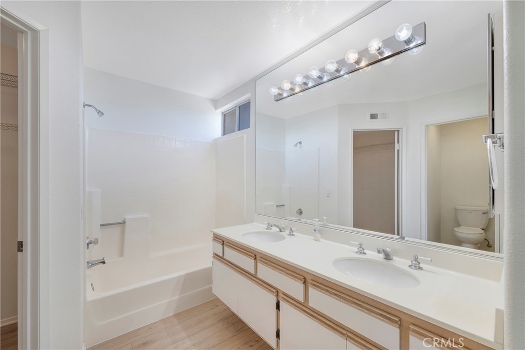 MLS #DW25215624 image #30