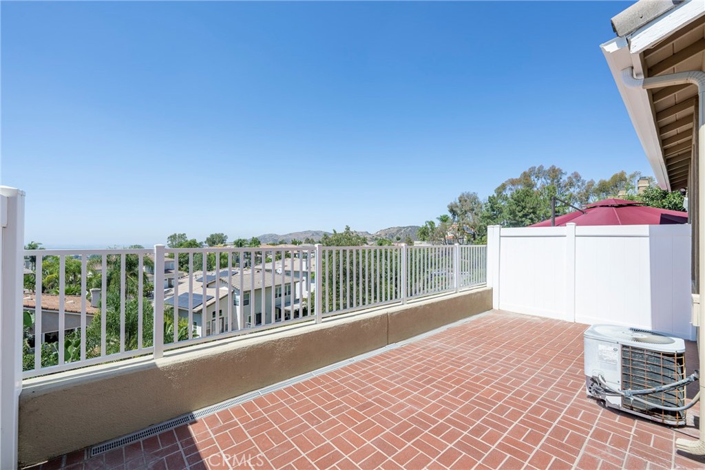 MLS #DW25215624 image #44