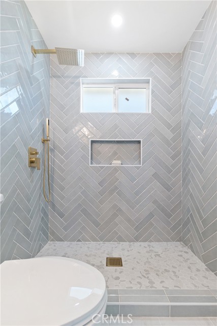 MLS #DW25216231 image #24