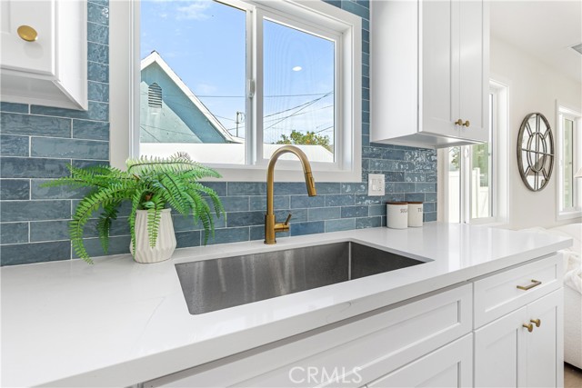 MLS #DW25216231 image #8