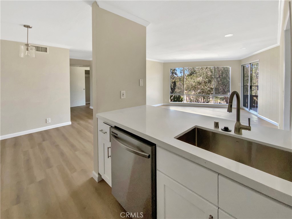 MLS #DW25216541 image #14