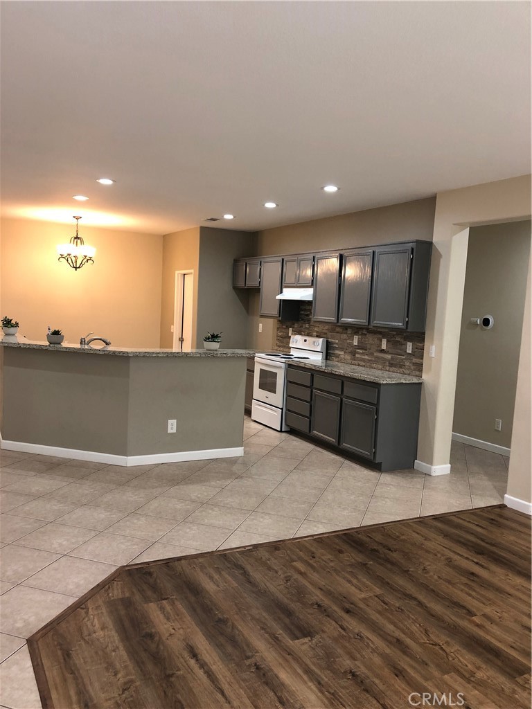 MLS #DW25217997 image #13