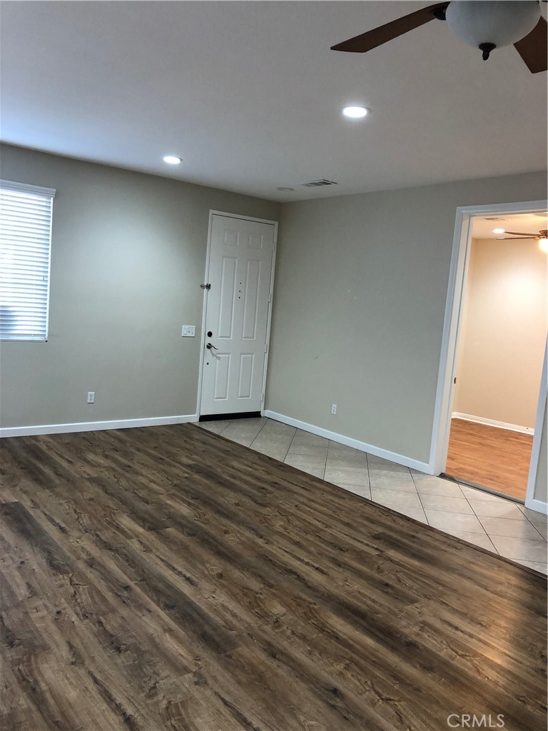 MLS #DW25217997 image #6