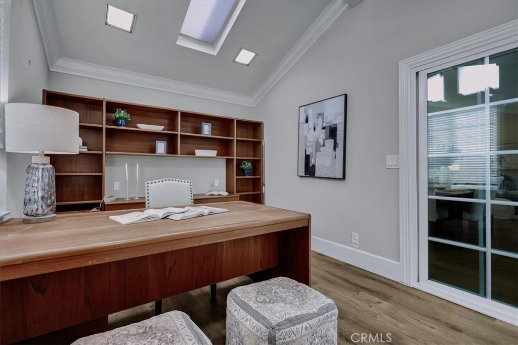 MLS #DW25219826 image #32