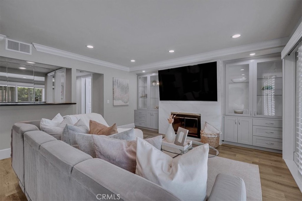 MLS #DW25219826 image #39