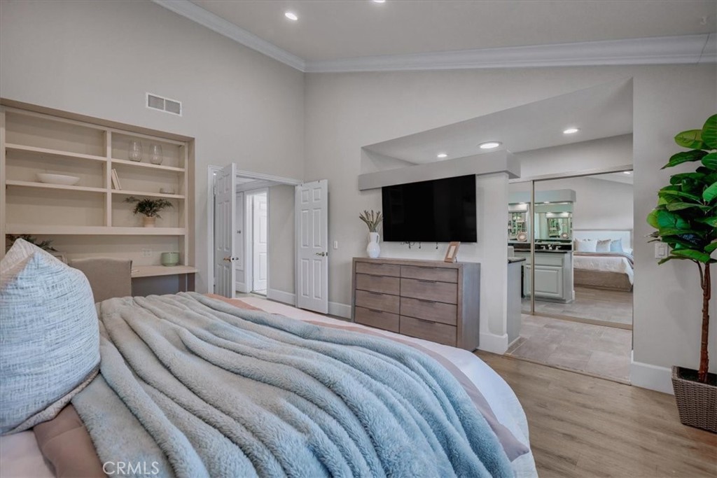 MLS #DW25219826 image #51