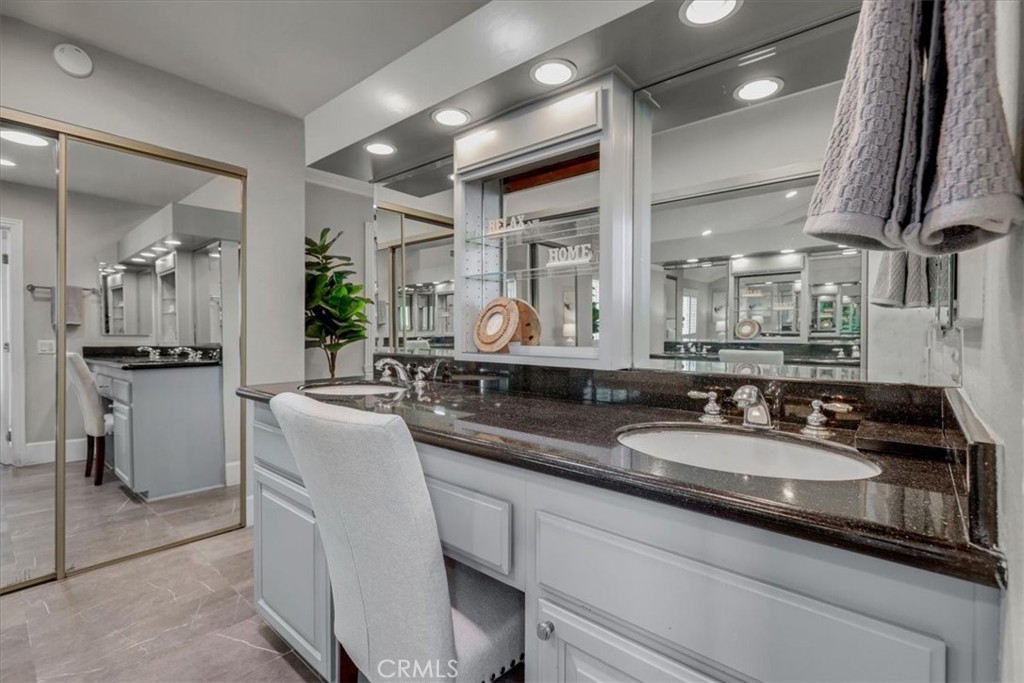 MLS #DW25219826 image #53