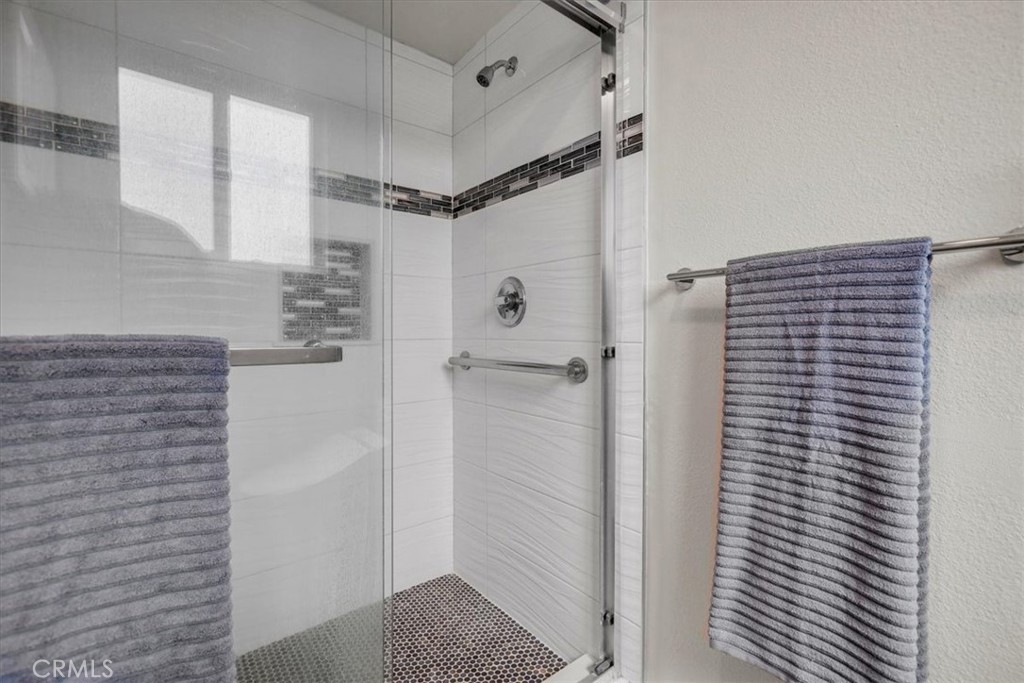 MLS #DW25219826 image #55