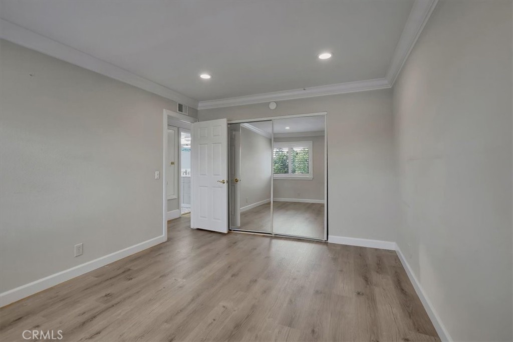 MLS #DW25219826 image #57