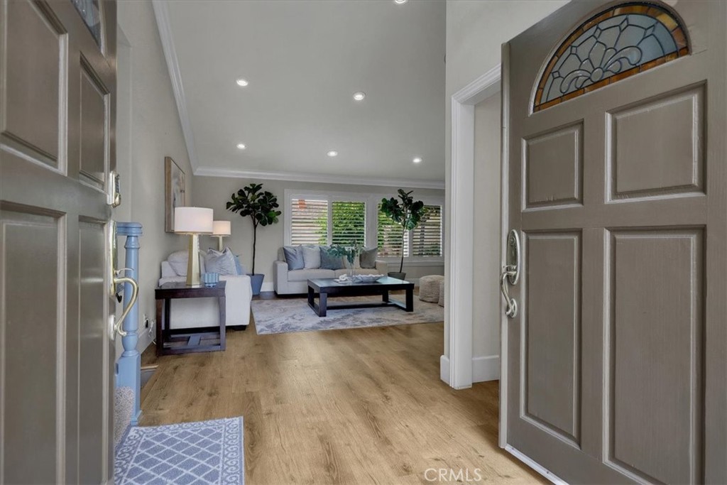 MLS #DW25219826 image #7