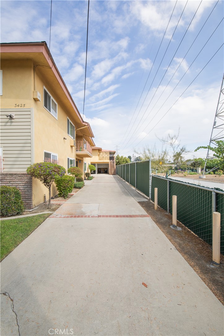 MLS #DW25220639 image #4