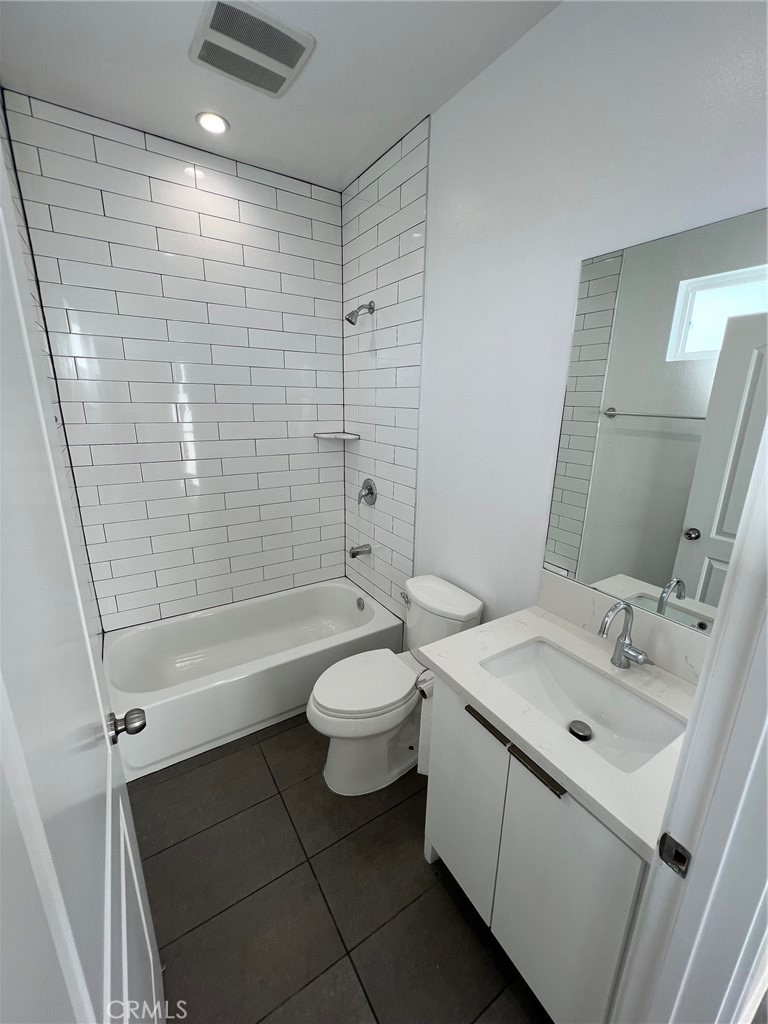 MLS #DW25031104 image #28