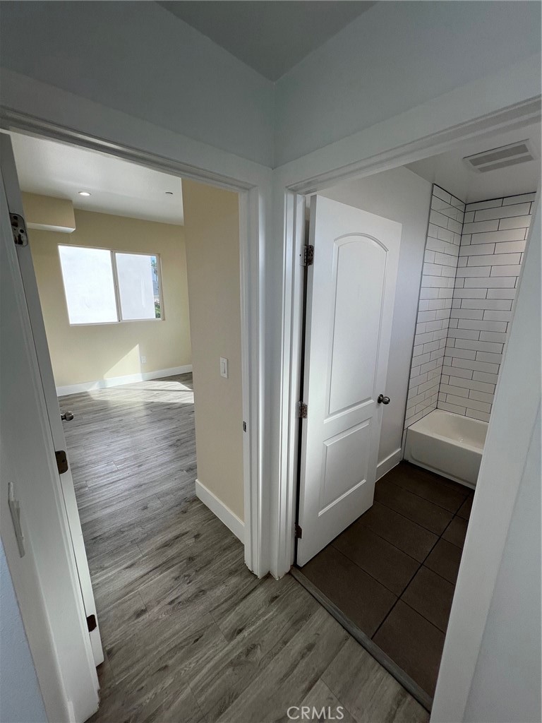 MLS #DW25031104 image #35