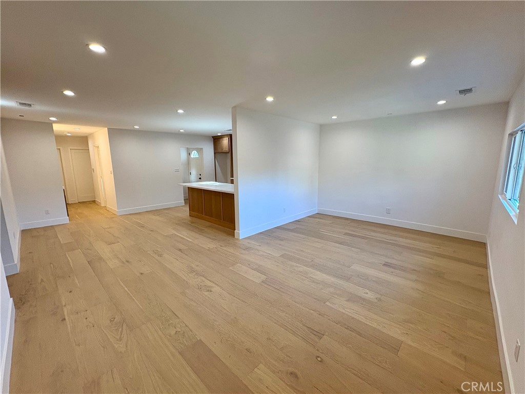 MLS #DW25221255 image #10