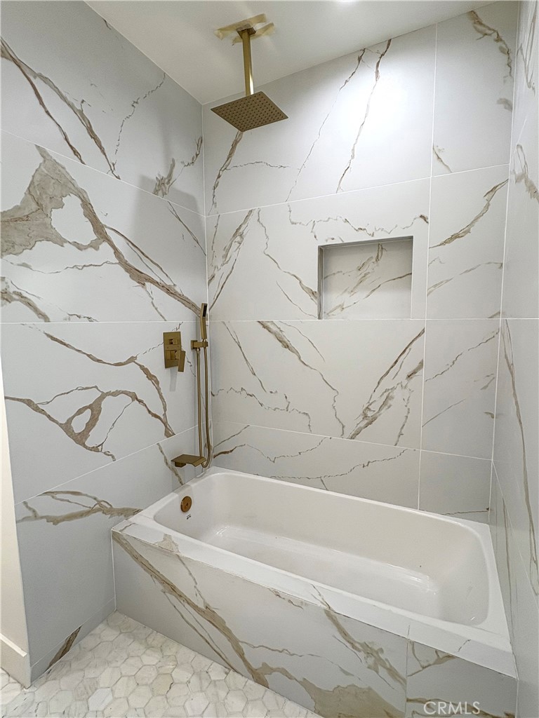 MLS #DW25221255 image #22