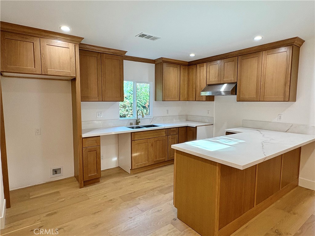 MLS #DW25221255 image #5