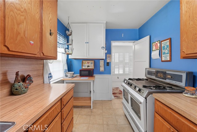 MLS #DW25221600 image #9