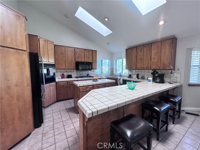 MLS #DW25222572 image #5