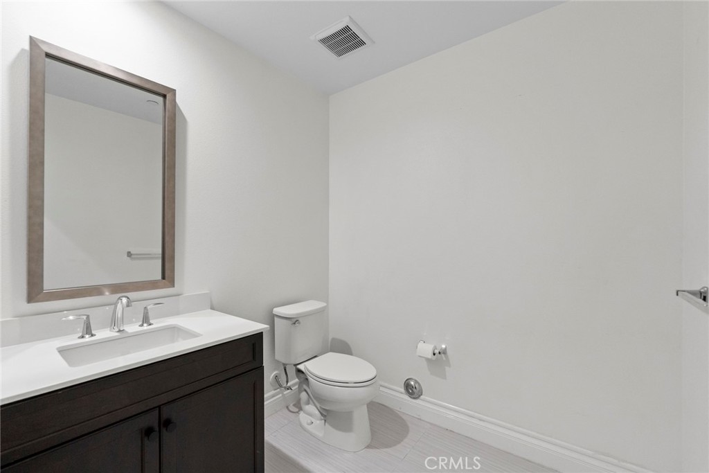 MLS #DW25222845 image #3