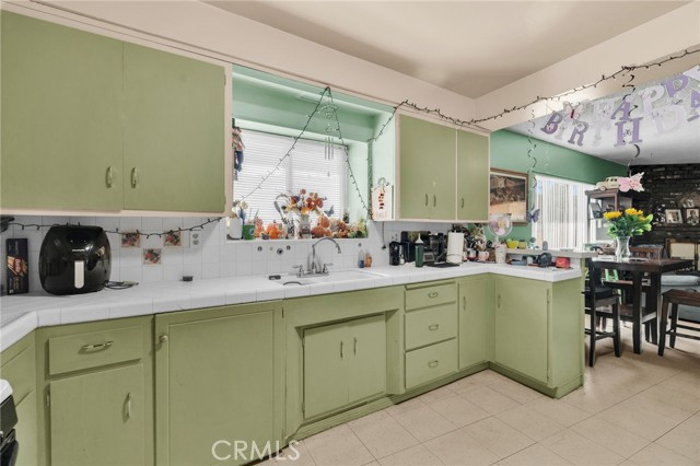 MLS #DW25224030 image #10