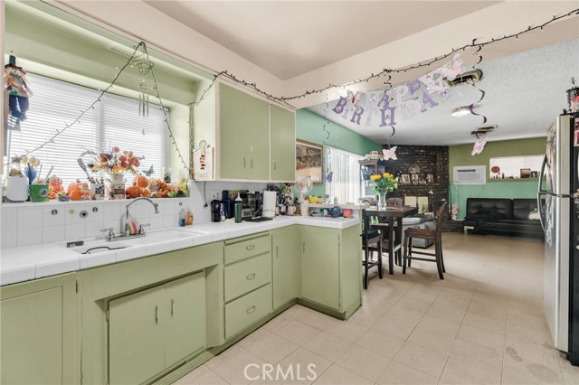 MLS #DW25224030 image #14