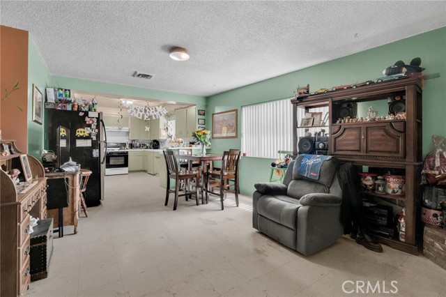 MLS #DW25224030 image #18