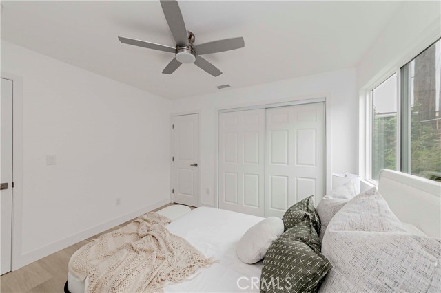 MLS #DW25224118 image #15