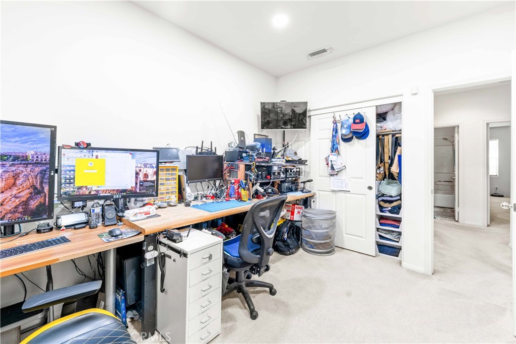 MLS #DW25224283 image #11