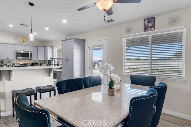 MLS #DW25226132 image #10