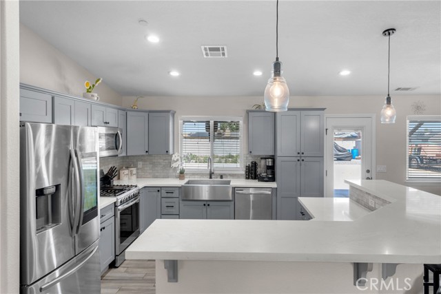 MLS #DW25226132 image #13