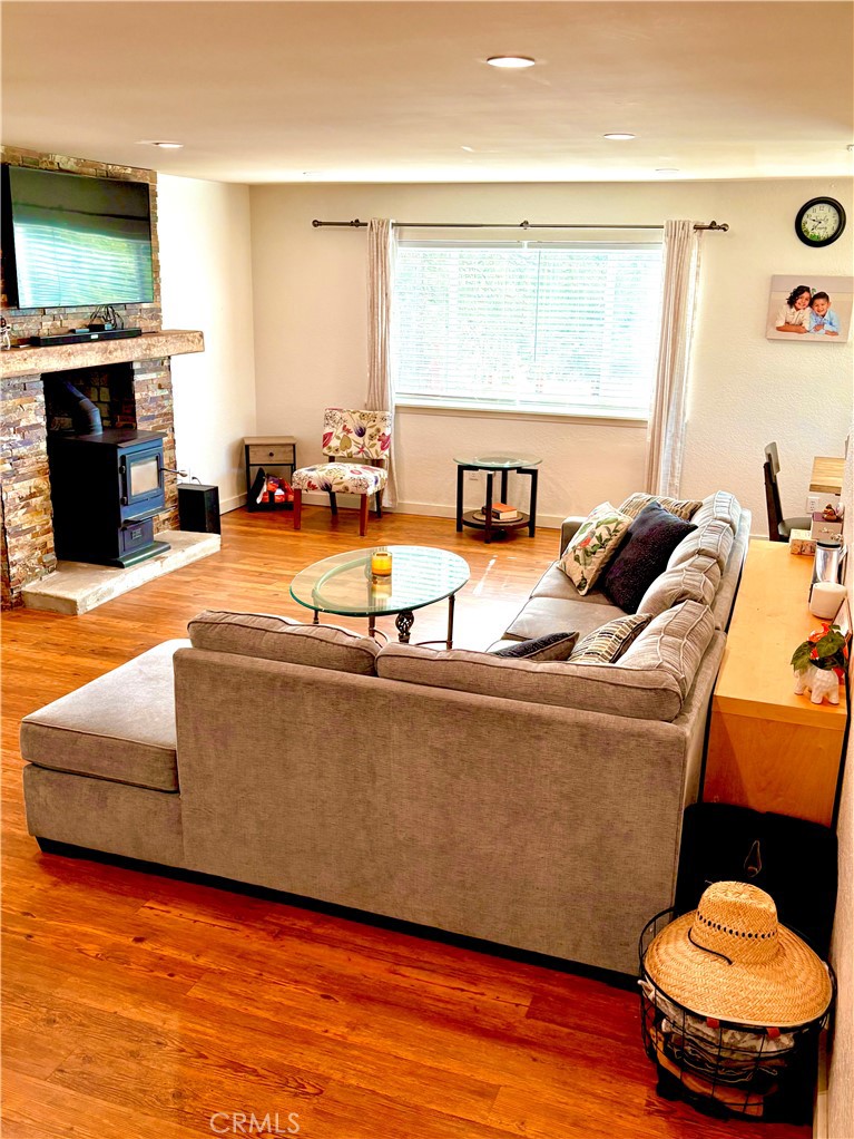 MLS #DW25227190 image #7