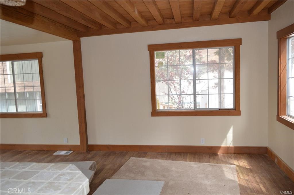 MLS #DW25228370 image #1