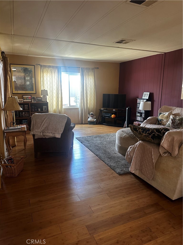 MLS #DW25229403 image #9