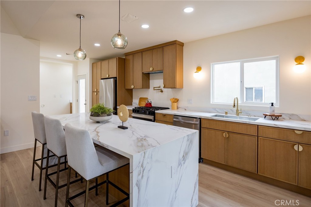 MLS #DW25229404 image #16