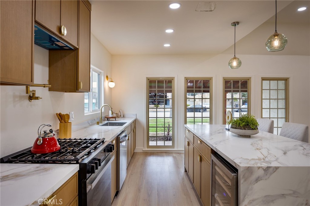 MLS #DW25229404 image #2