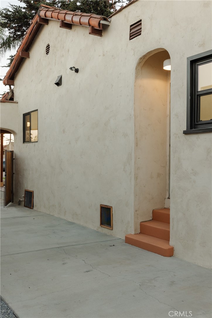 MLS #DW25229404 image #32