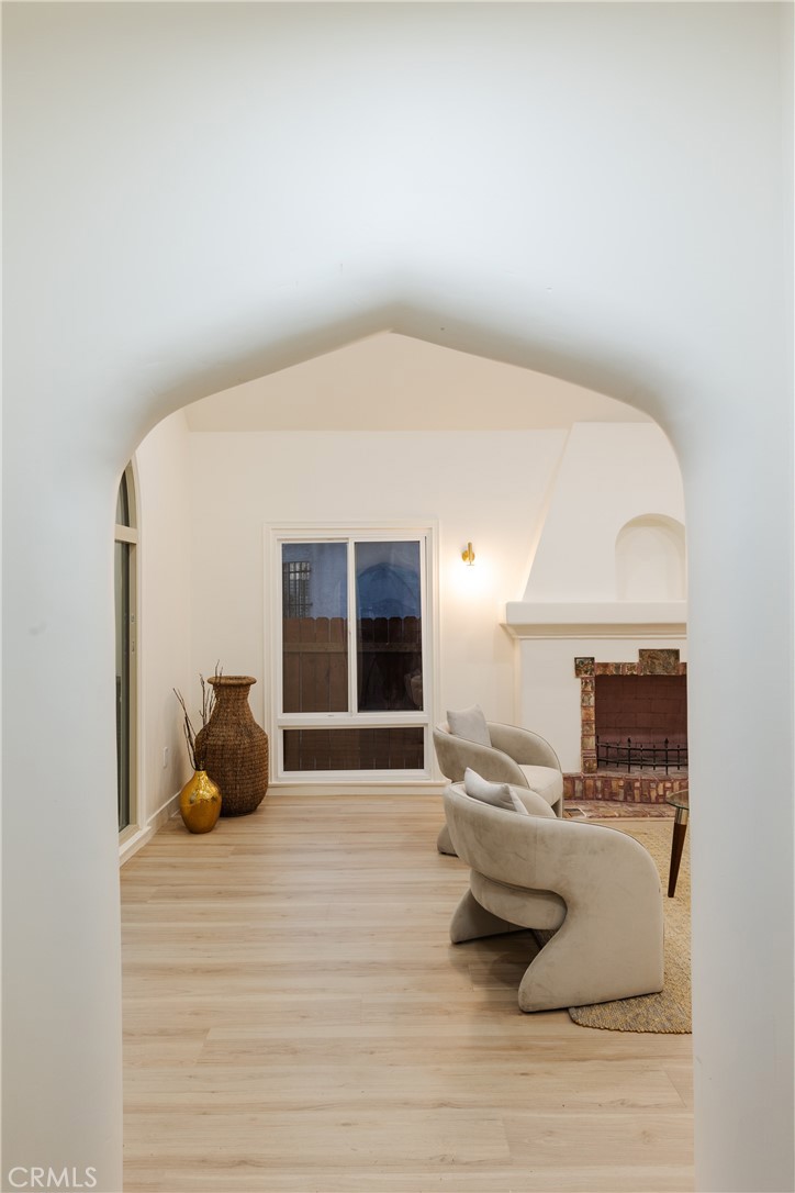 MLS #DW25229404 image #7