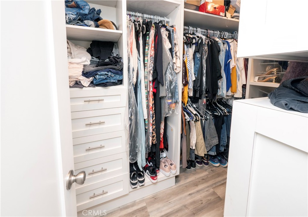 MLS #DW25230504 image #20