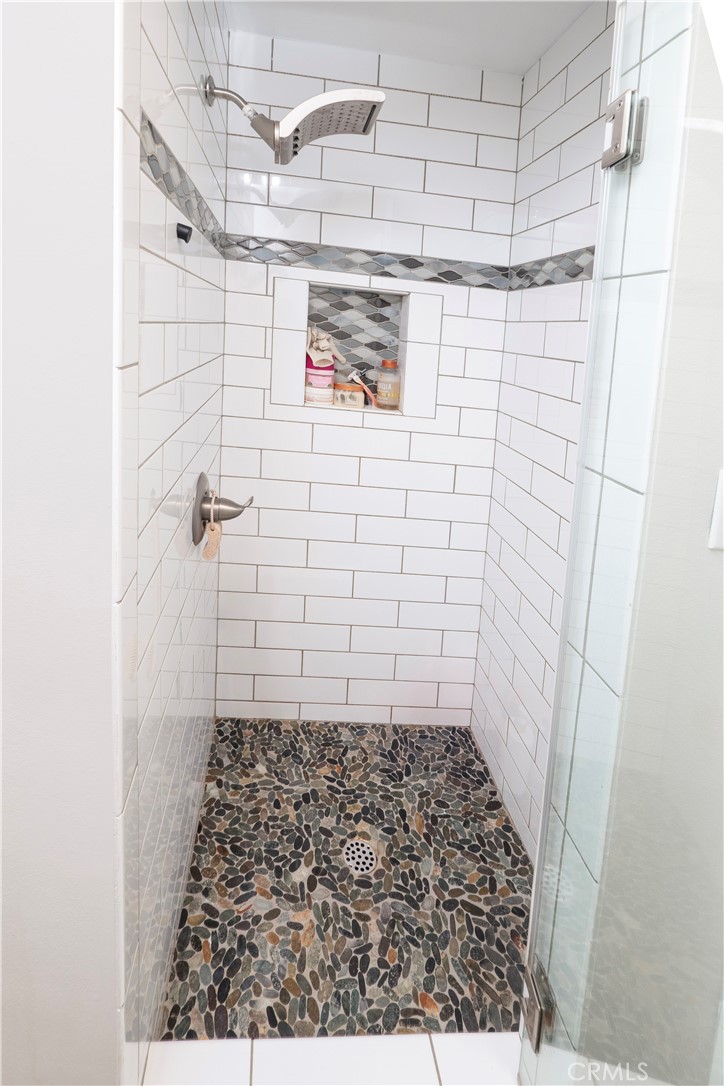 MLS #DW25230504 image #32