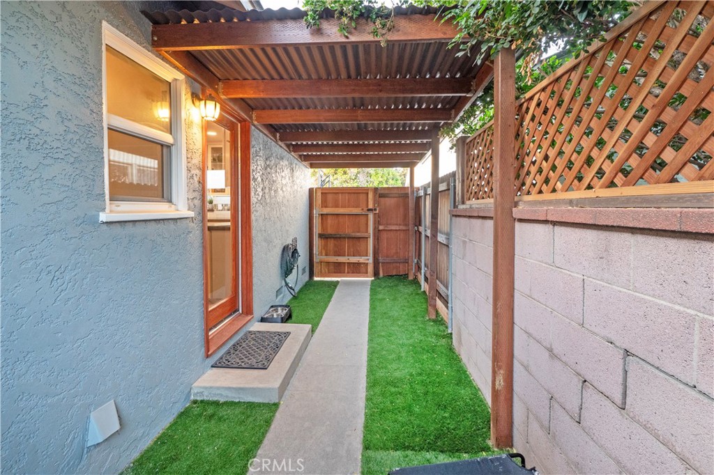 MLS #DW25230504 image #49