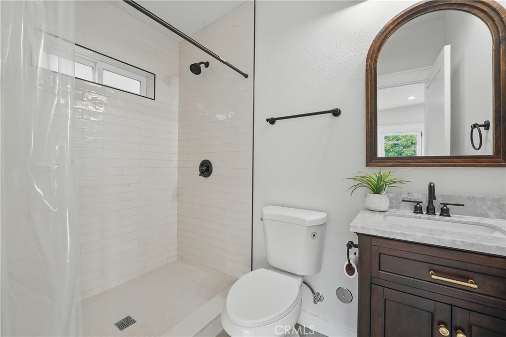 MLS #DW25230658 image #17