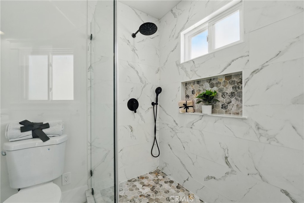 MLS #DW25230658 image #35