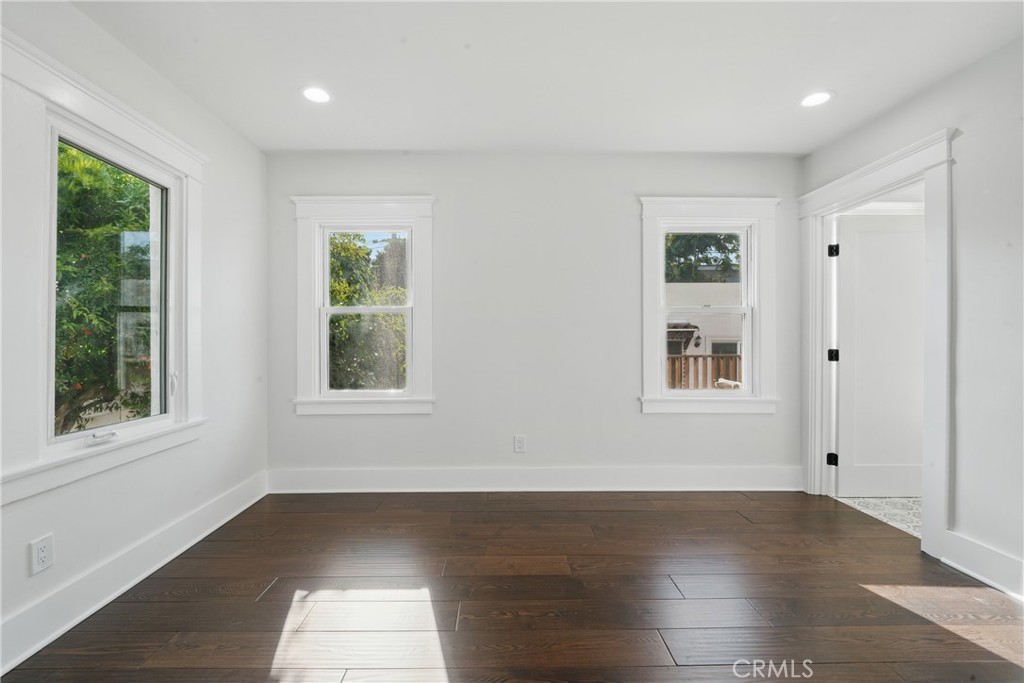 MLS #DW25230658 image #38