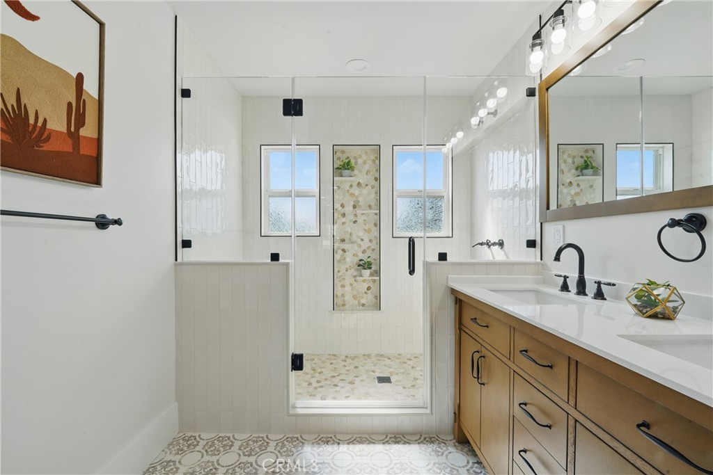 MLS #DW25230658 image #40