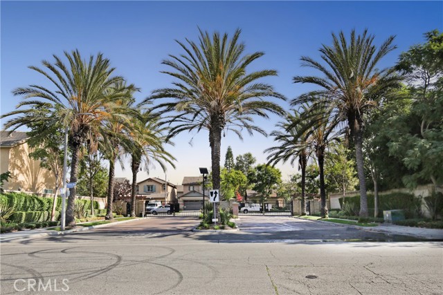 MLS #DW25234008 image #2