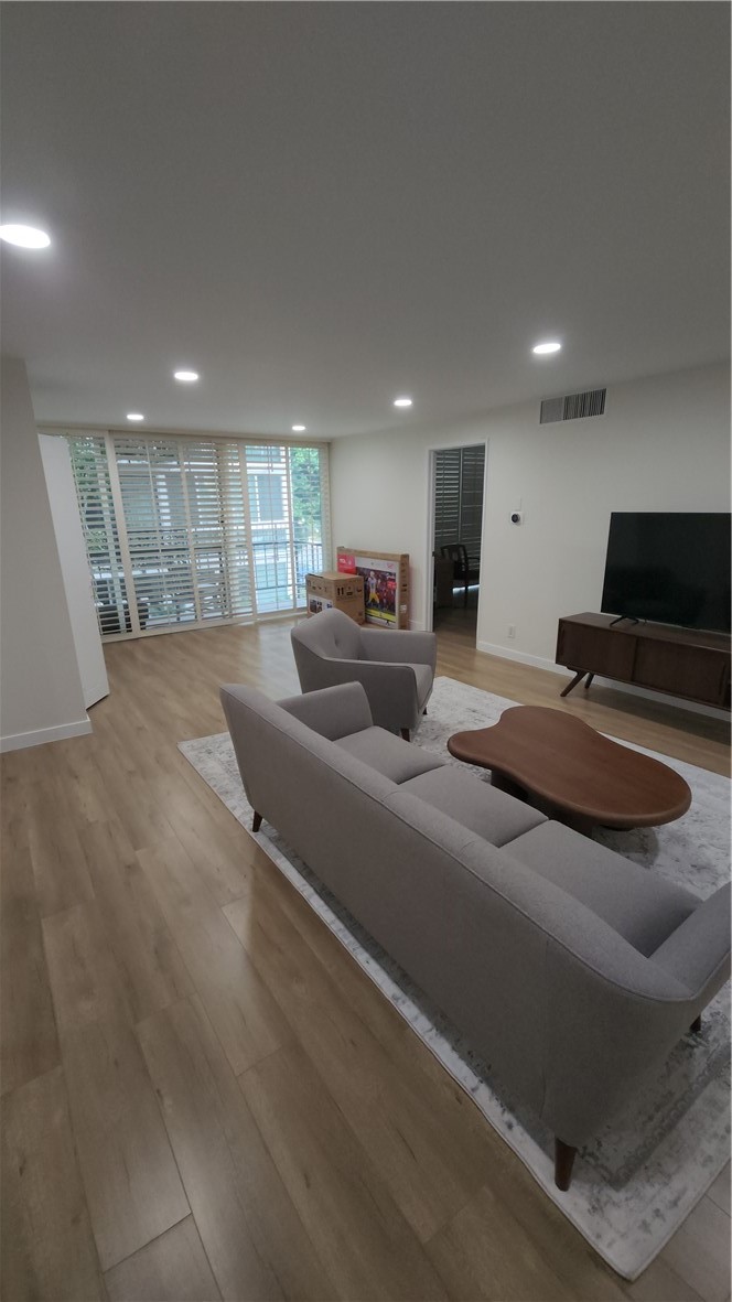 MLS #DW25234072 image #6