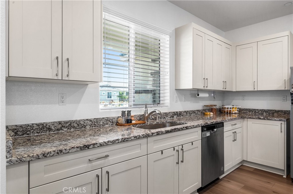 MLS #DW25234803 image #10