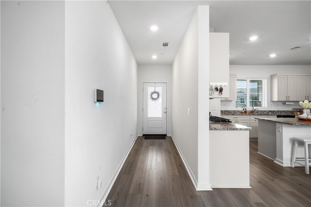 MLS #DW25234803 image #5