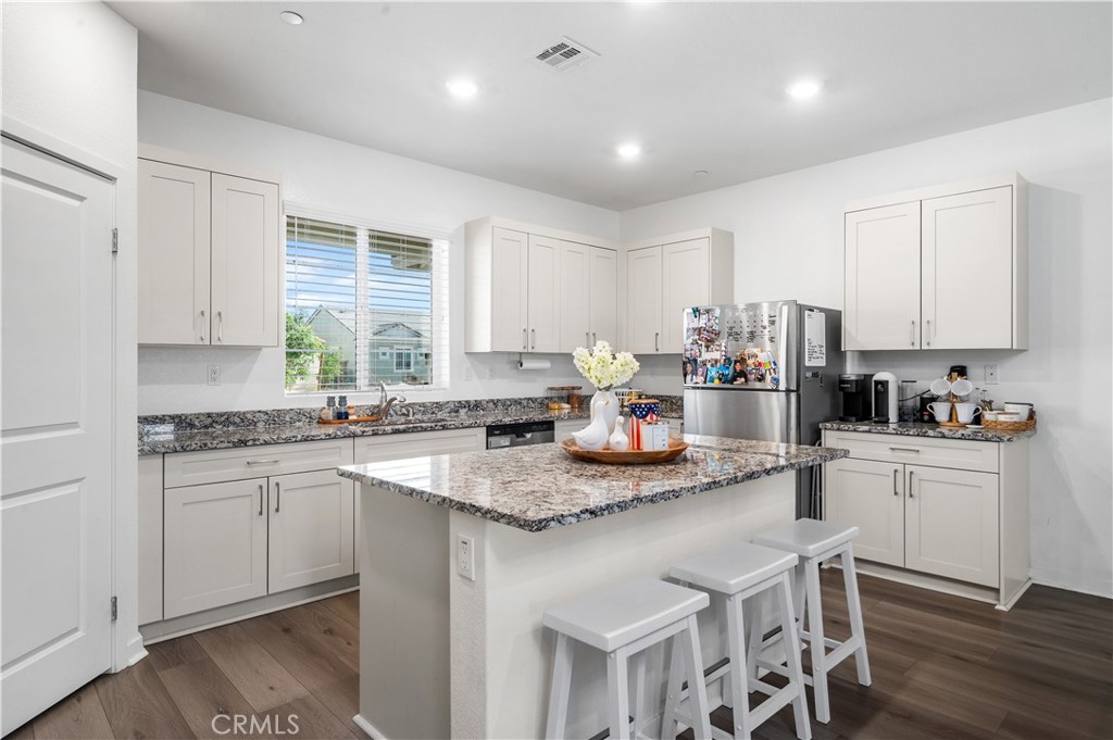 MLS #DW25234803 image #9